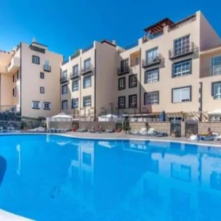 Panoramic Ocean View 3 Bedroom Retreat With Pool In Costa Adeje By Aqua Vista Tenerife 아파트