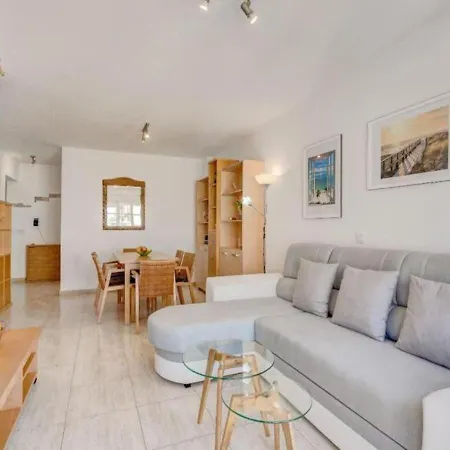 Panoramic Ocean View 3 Bedroom Retreat With Pool In Costa Adeje By Aqua Vista Tenerife 칼라오살바헤